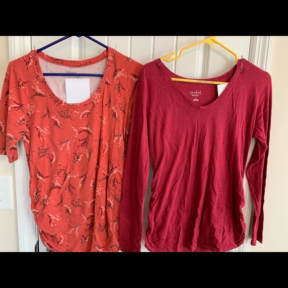 5 maternity shirts! - Picture 3 of 4